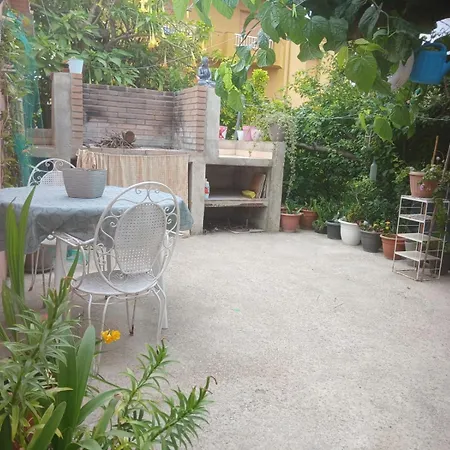 Dom wakacyjny Casa Cinta *